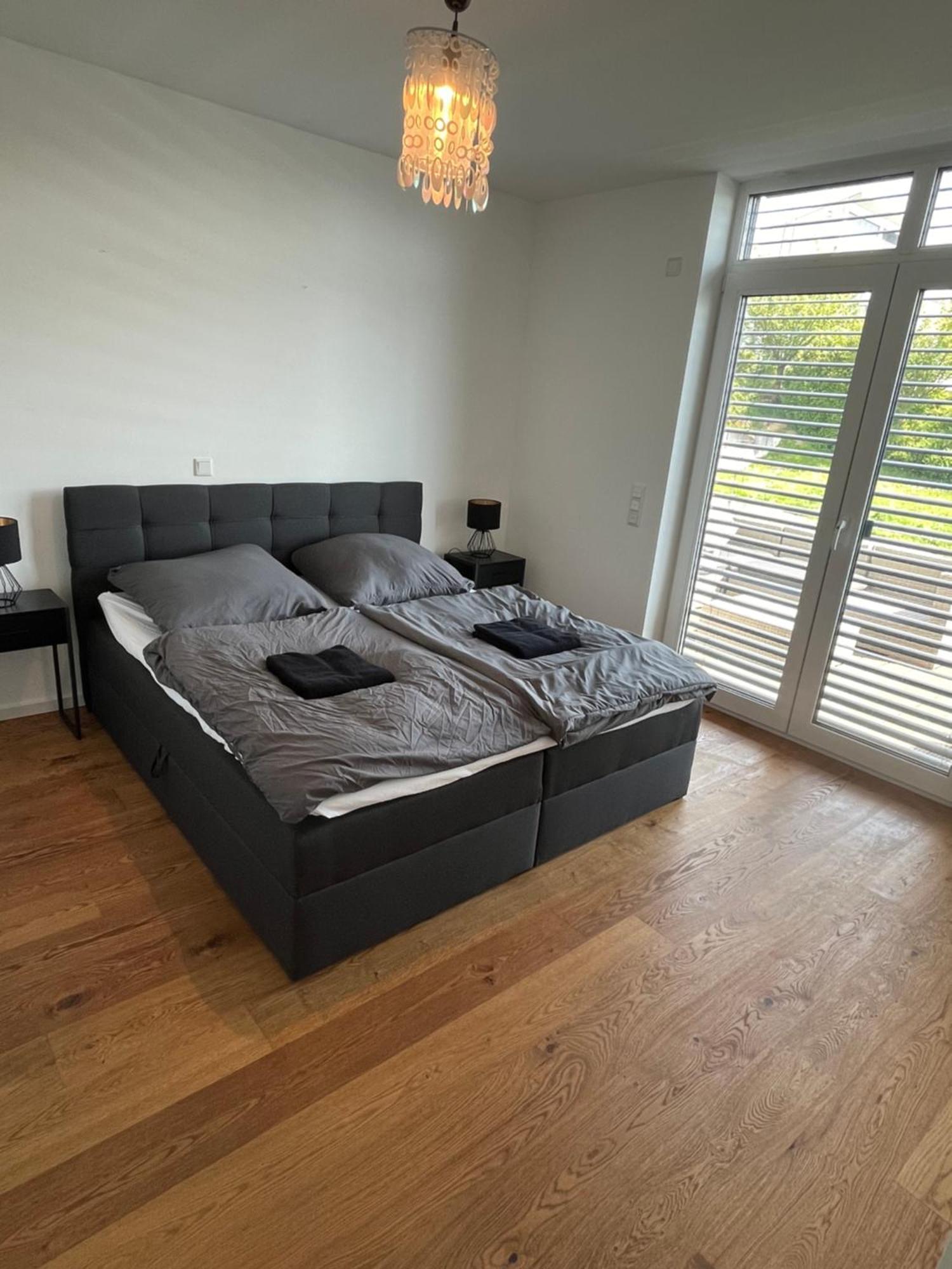 Haus Mit Panoramablick Auf Den Phoenixsee Dortmund Exterior foto